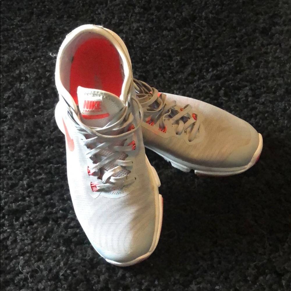 Nike women’s shoes